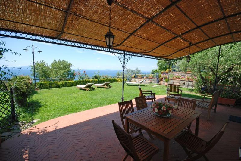 Sant'Agata Sui Due Golfi Apartment Sleeps 6 Pool Sant'Agata sui due Golfi Exterior photo